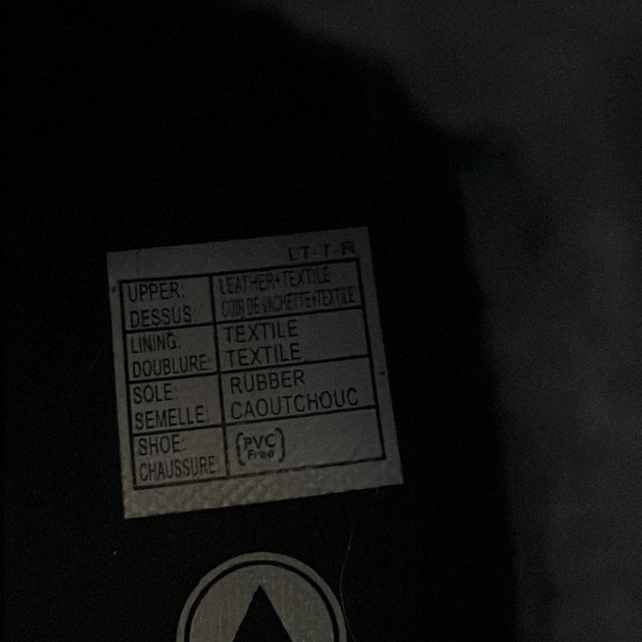 Mens Volcom Boots - Picture 3 of 9